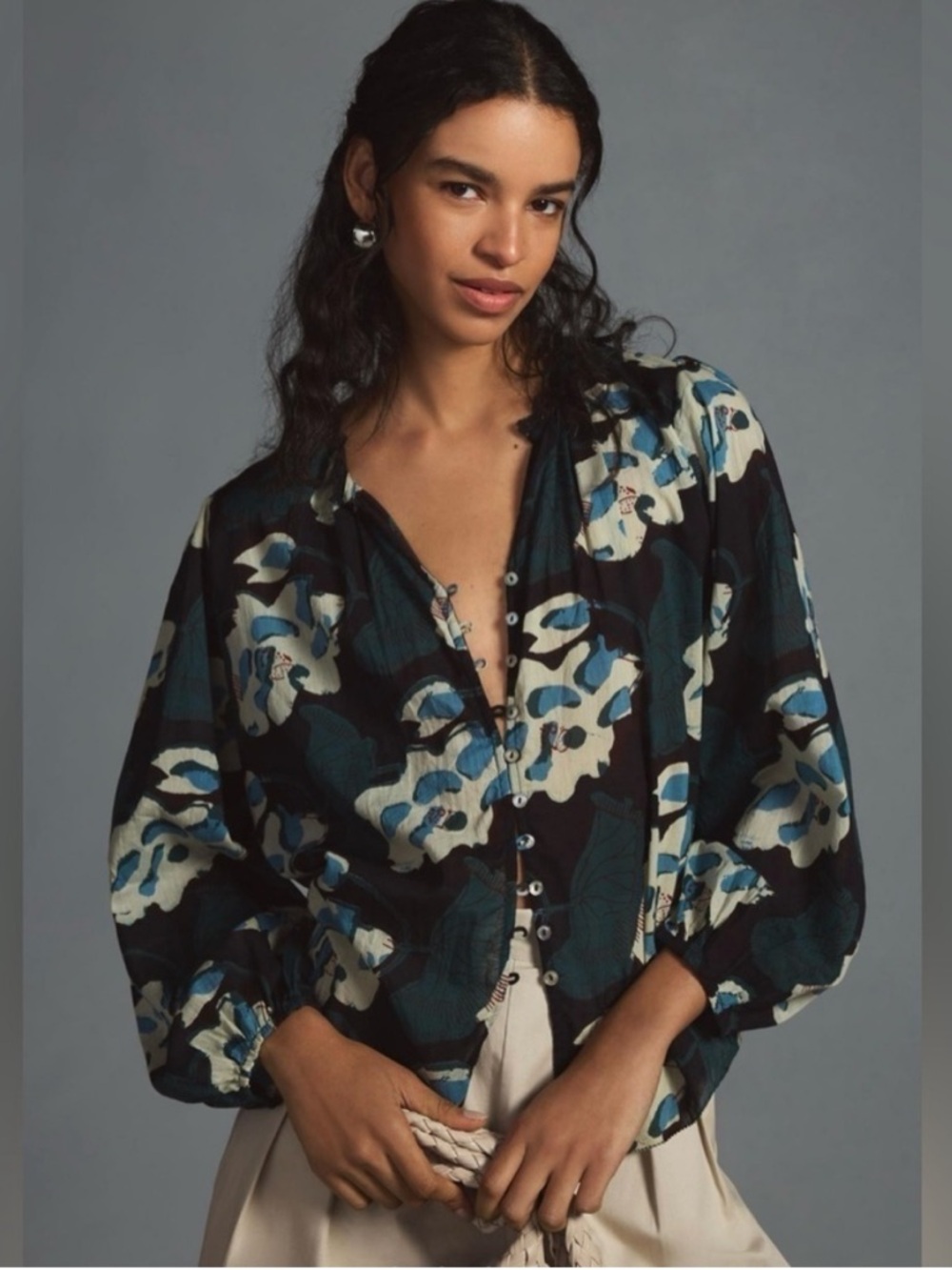 Velvet by Graham & Spencer Floral Peasant Blouse in Black/Teal